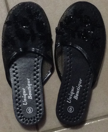 Women's Closed-Toe Sandals/Slippers