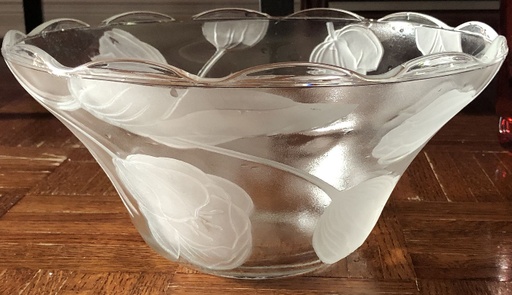 Centrepiece/Serving Bowl